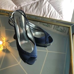 David Tate size 10 Navy blue